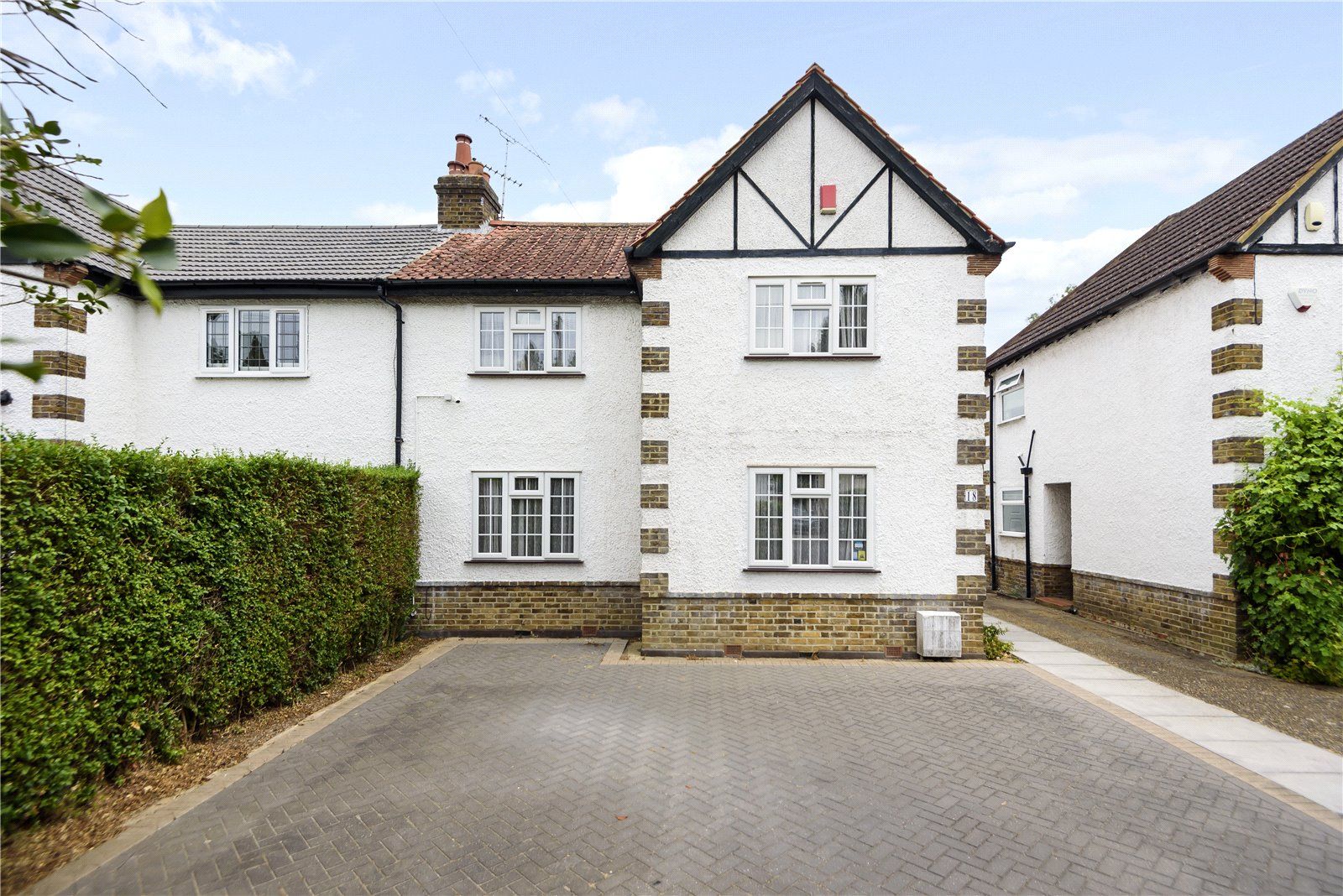 3 bed semidetached house for sale in Wallasey Crescent, Ickenham