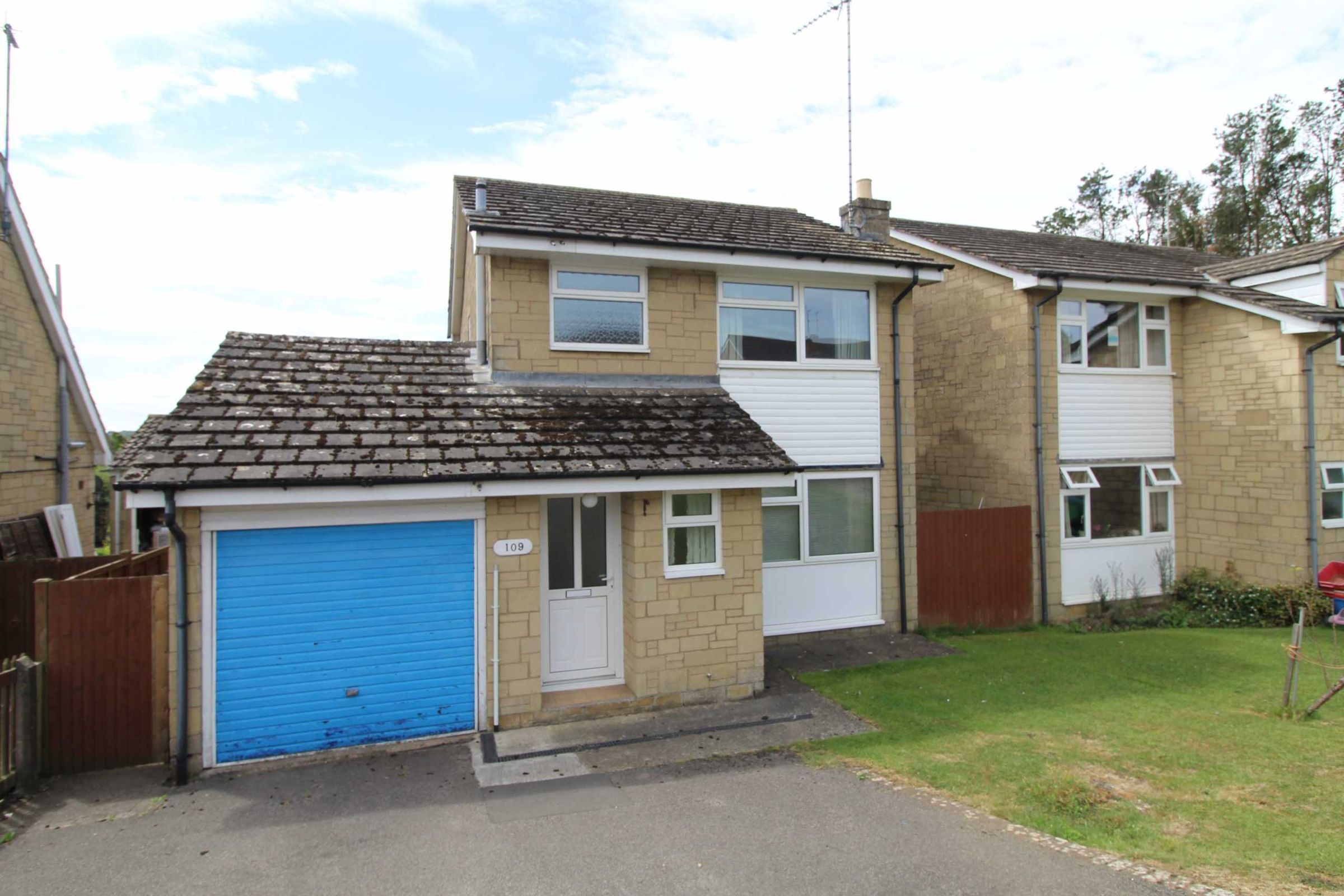 3 bed detached house for sale in Byfield Road, Woodford Halse, Northamptonshire NN11 Zoopla