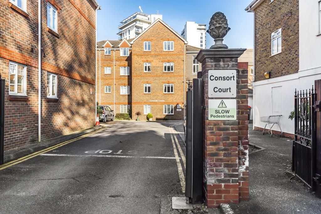 South Woking, Woking GU22