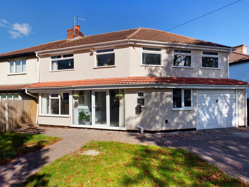 4 bed semidetached house for sale in Davenham Road, Formby, Liverpool