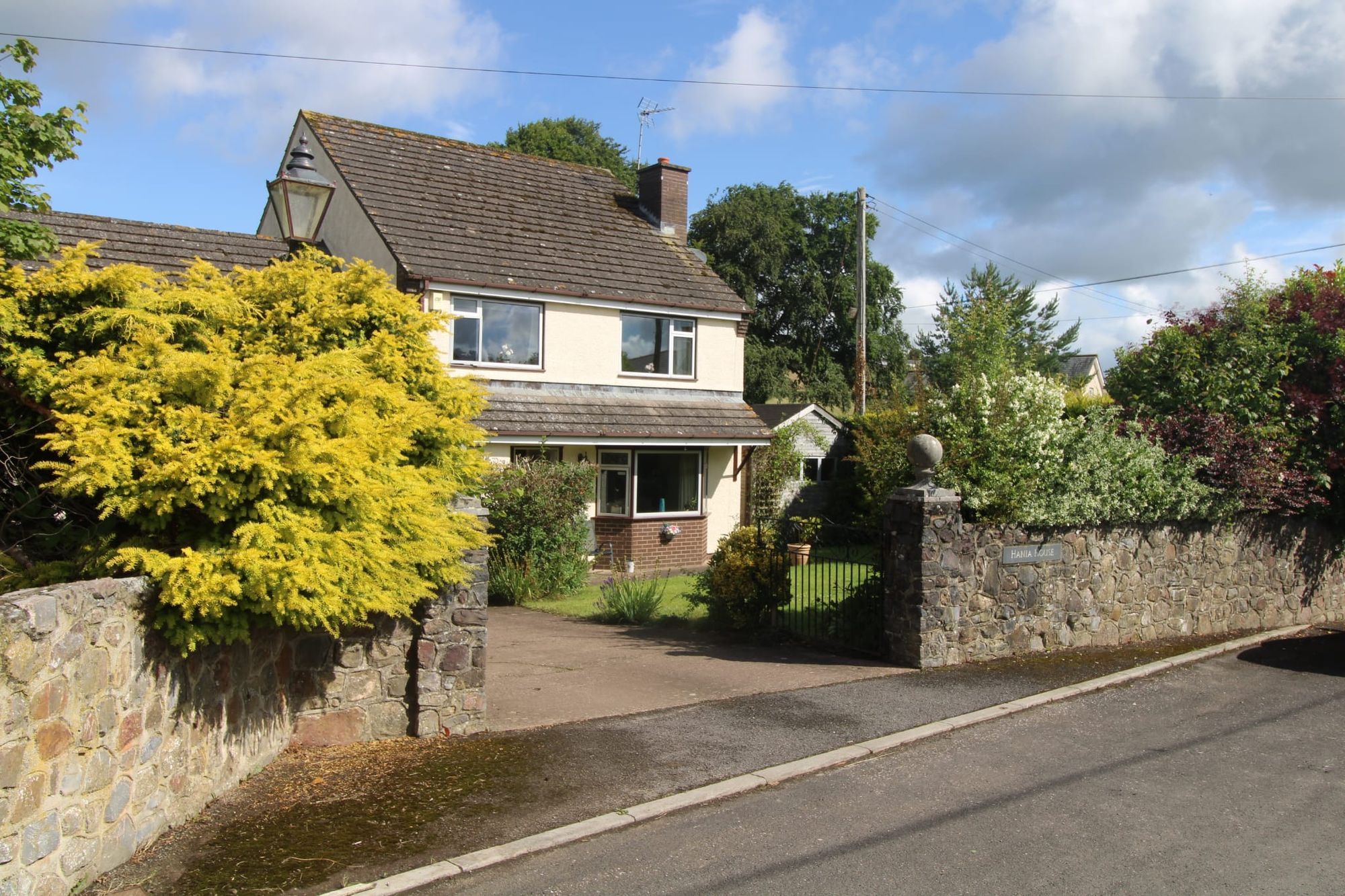 5 bed detached house for sale in Clayhanger, Tiverton EX16 Zoopla