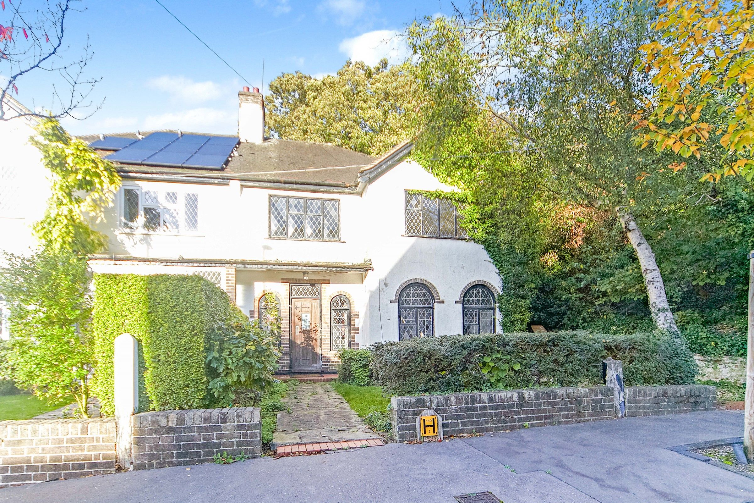 4 bed semidetached house for sale in Rutland Gardens, Croydon, Surrey