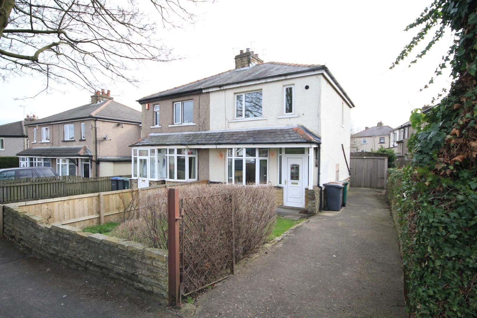 3 bed semidetached house for sale in Low Ash Crescent, Wrose, Shipley