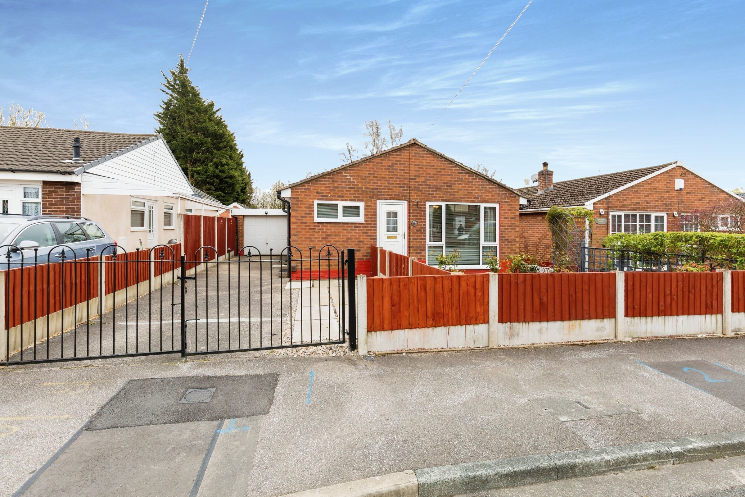 3 bed bungalow for sale in Albrighton Close, Lostock Hall, Preston PR5