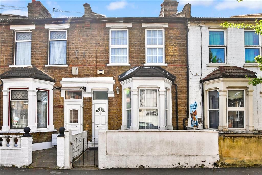 2 bed terraced house for sale in Kempton Road, East Ham, London E6 Zoopla