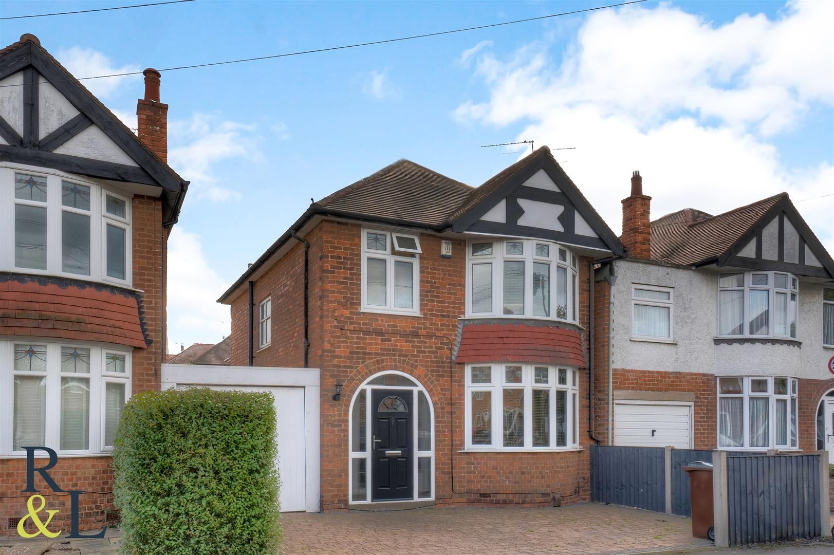 3 bed detached house for sale in Lamorna Grove, Wilford, Nottingham