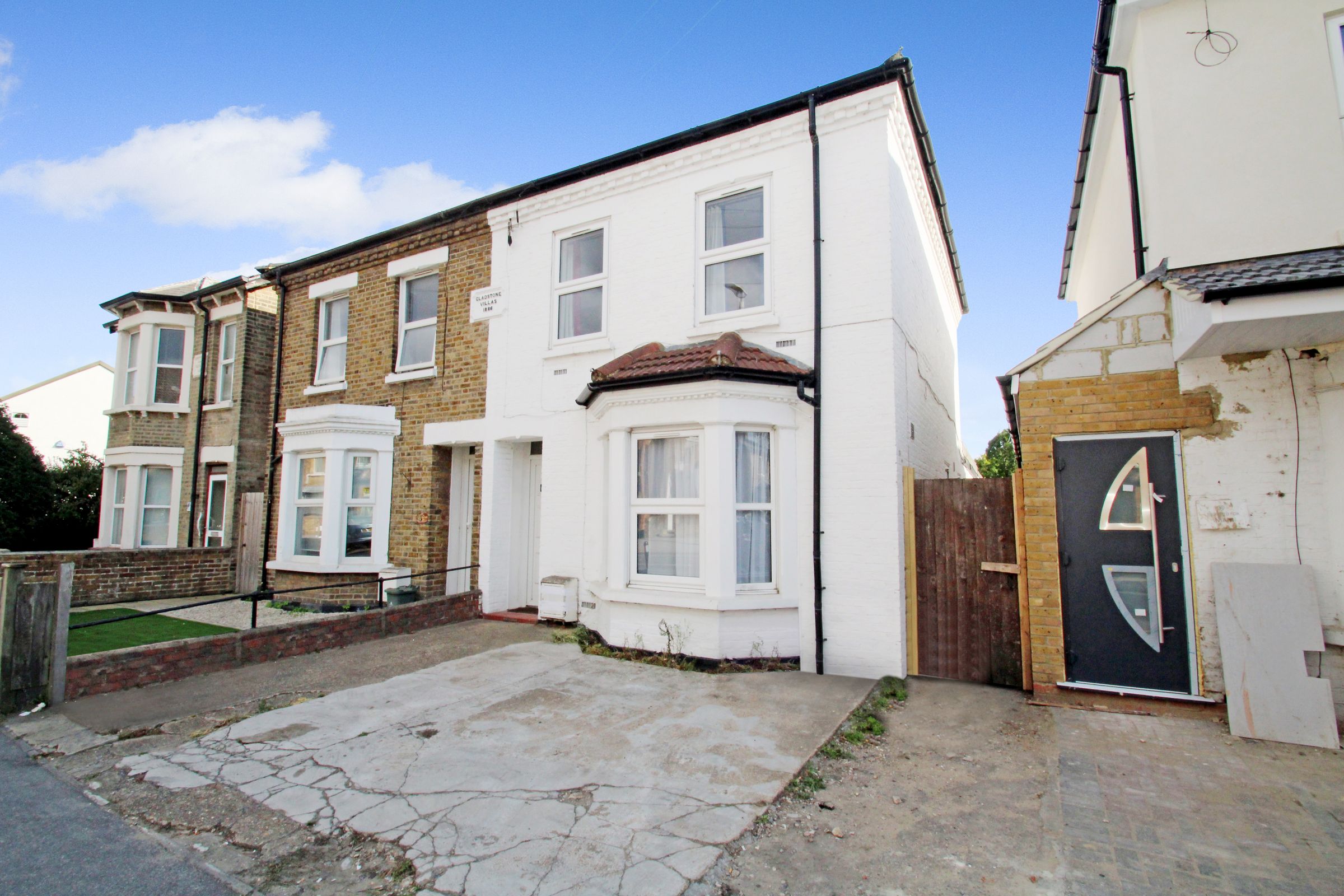 6 bed semidetached house for sale in Cowley Mill Road, Uxbridge