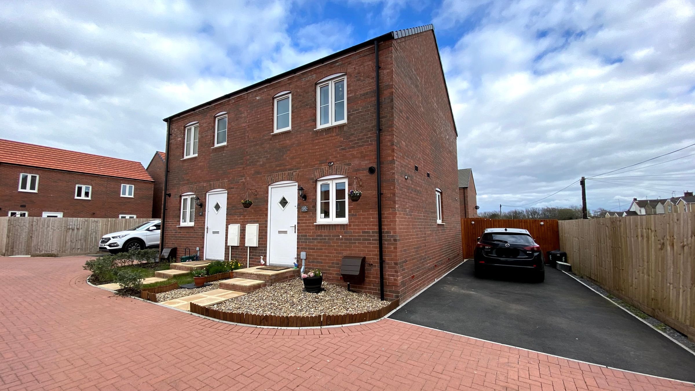 2 bed semidetached house for sale in Stryd Y Maswr, Llanelli SA15 Zoopla