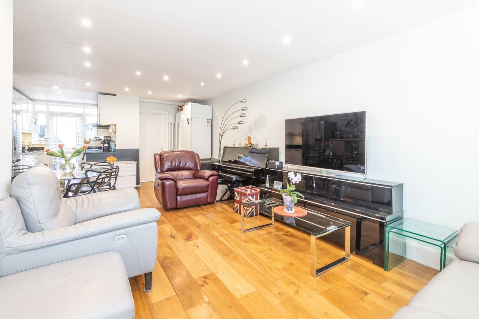 Toyne Way, Highgate, London N6  