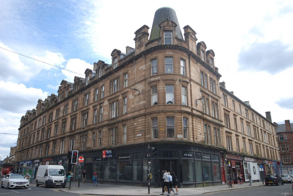 2/2 5 Chisholm Street, Trongate G1  