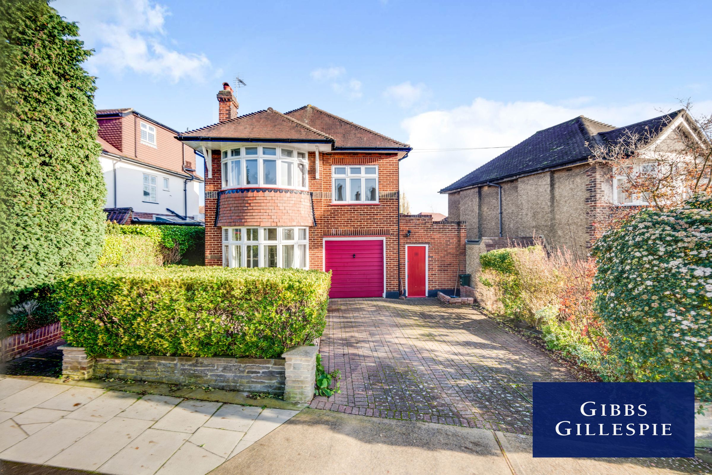 4 bed detached house to rent in The Ridgeway, Ruislip HA4 Zoopla