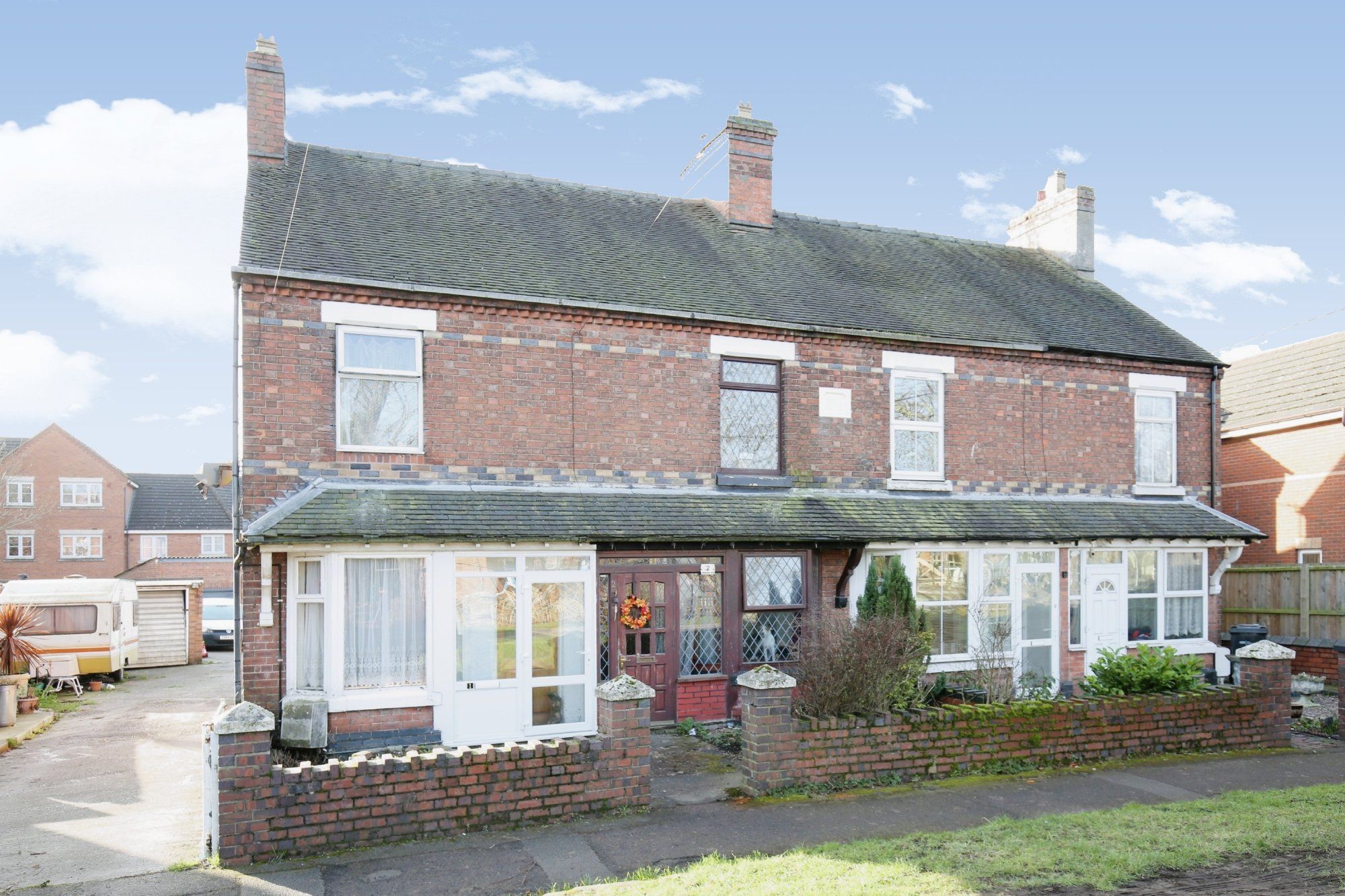 3 bed terraced house for sale in Chippendale Place, Bonehill Road