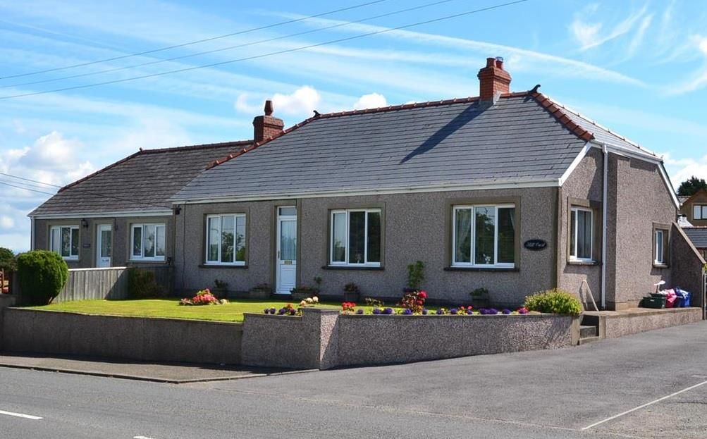 2 bed semidetached bungalow for sale in Freystrop, Haverfordwest SA62