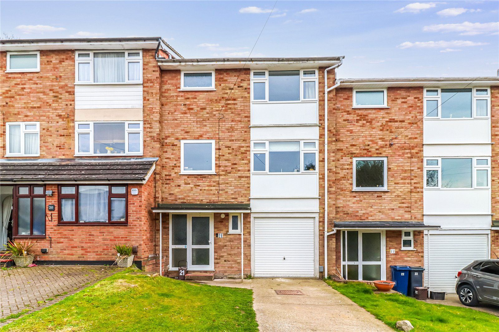 3 bed terraced house for sale in Birch Way, Chesham, Buckinghamshire