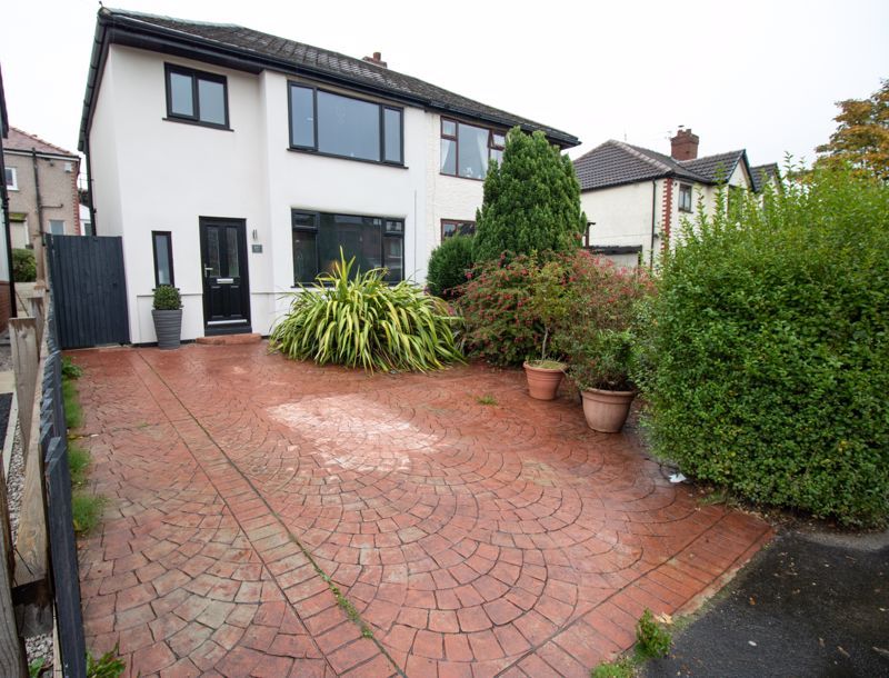 3 bed semidetached house for sale in Chorley New Road BL6 Zoopla