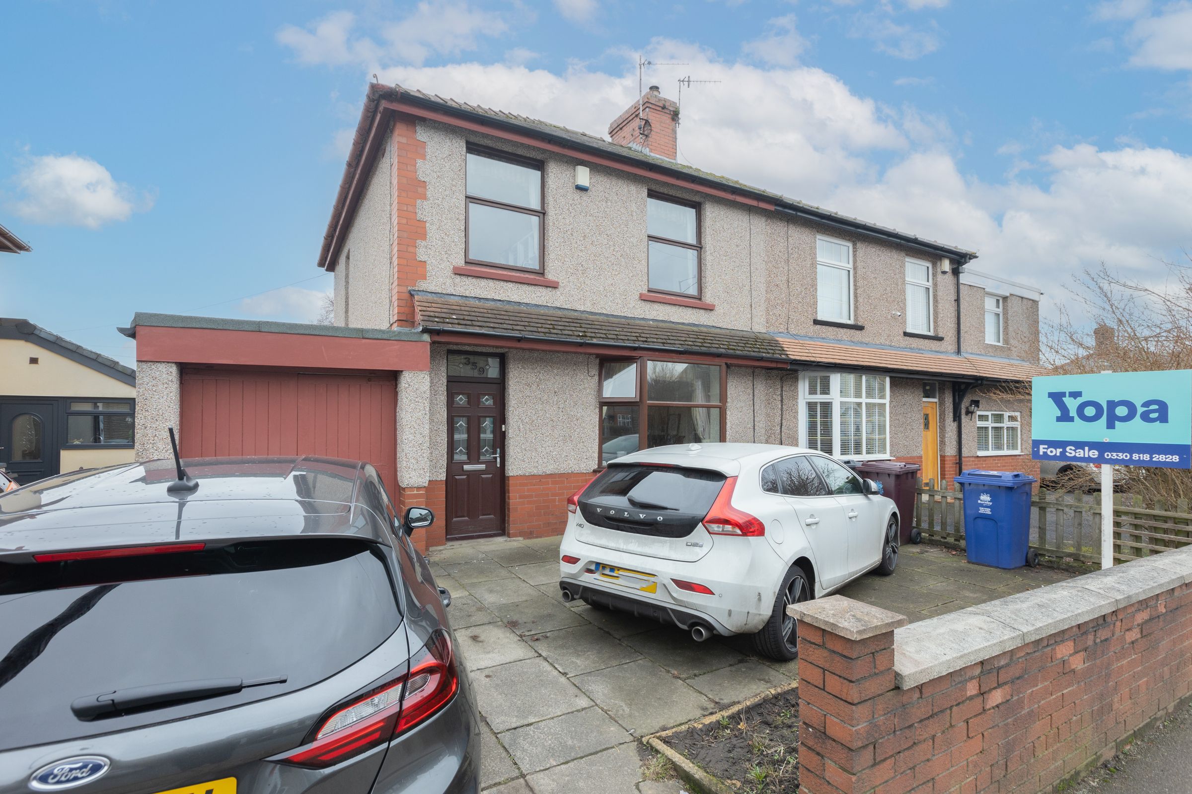 3 bed semidetached house for sale in Brunshaw Road, Burnley BB10 Zoopla