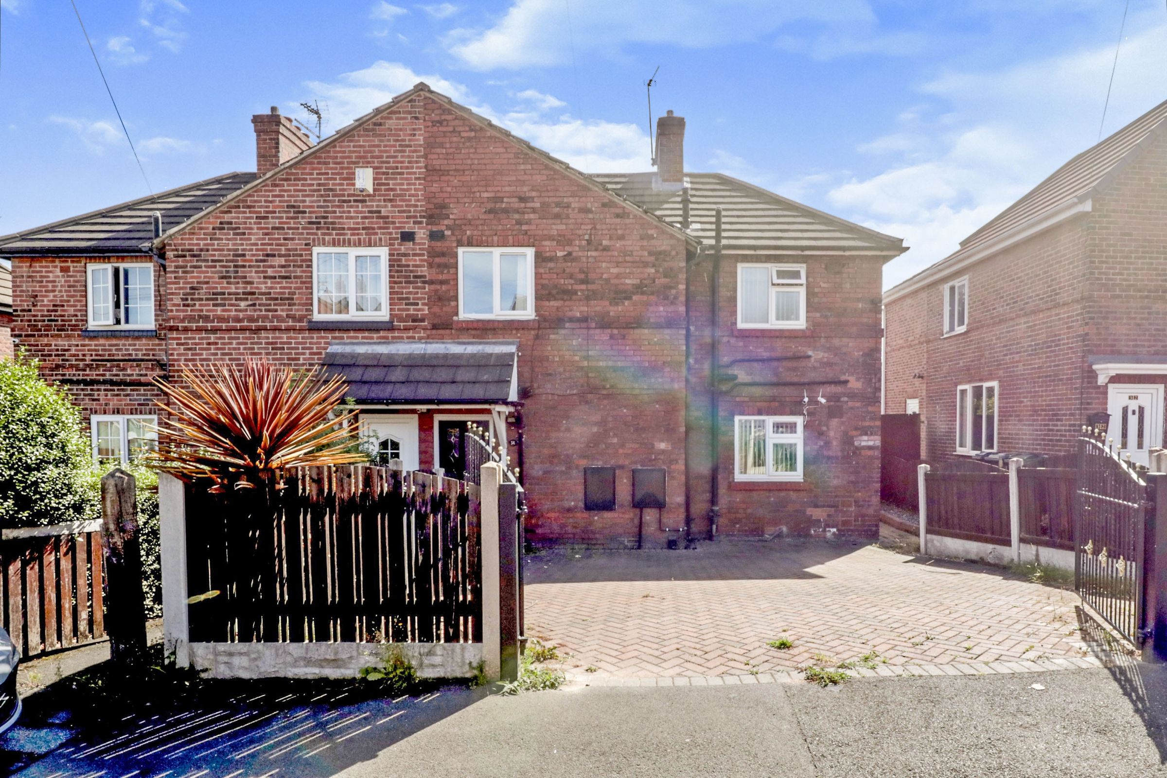 3 bed semidetached house for sale in East Road, Rotherham S65 Zoopla