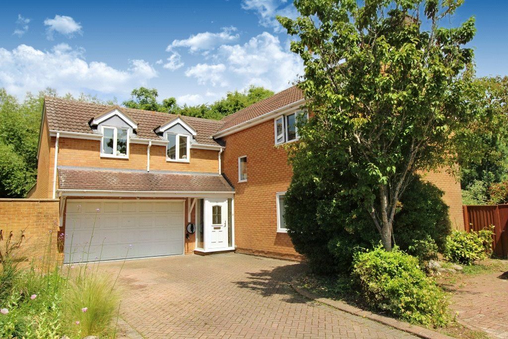 5 bed detached house for sale in Whittington Road, Westlea, Swindon SN5