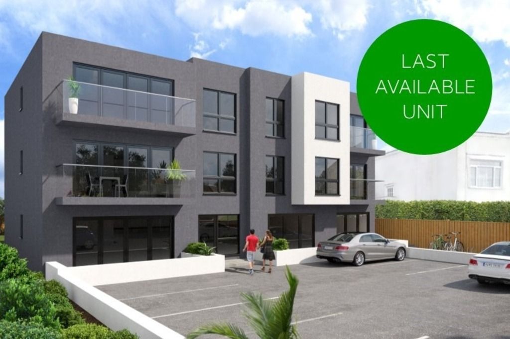 Sunset, South Coast Road, Peacehaven, East Sussex BN10  