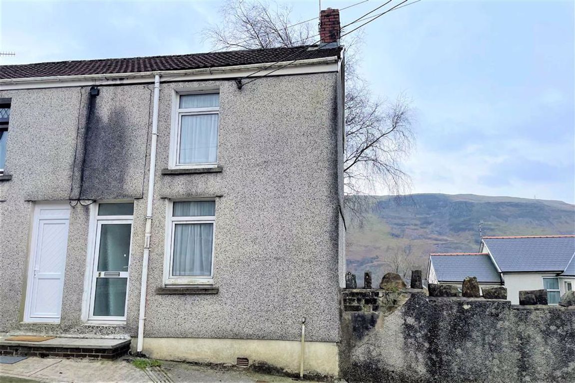 1 bed semidetached house for sale in Milborough Road, Ystalyfera