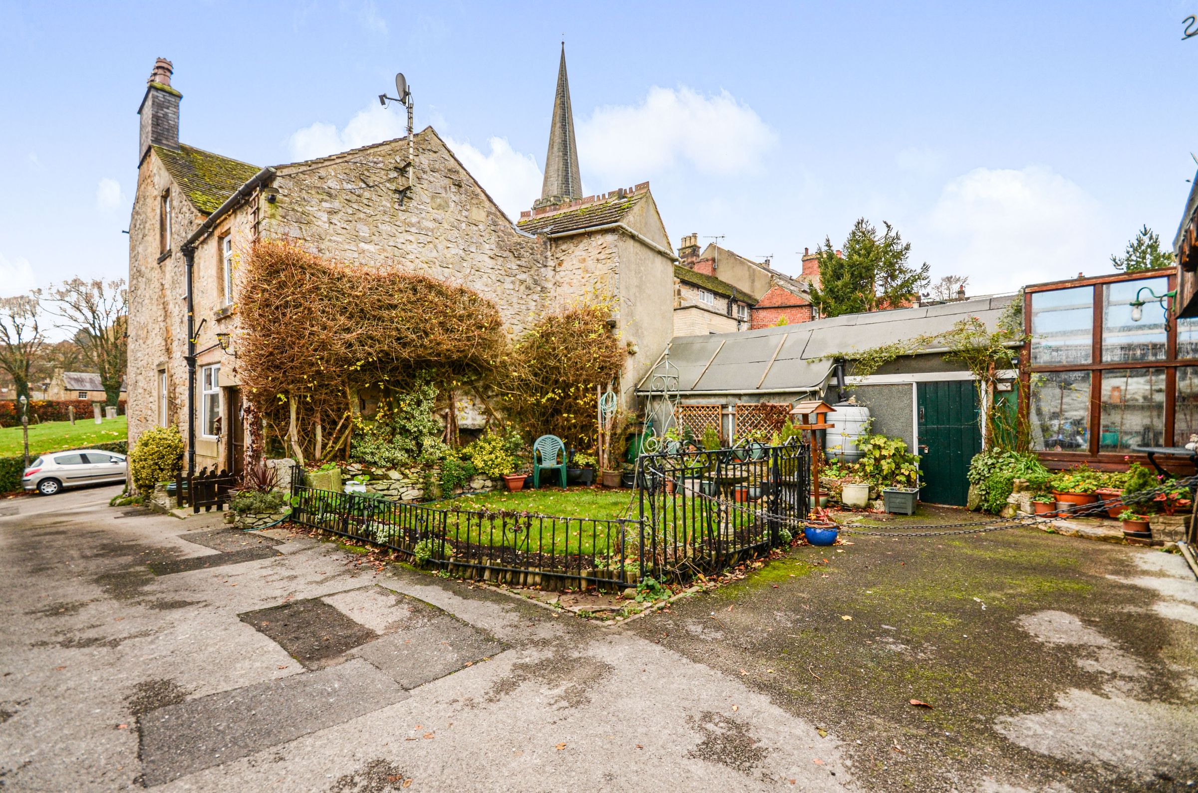 4 bed end terrace house for sale in North Church Street, Bakewell DE45