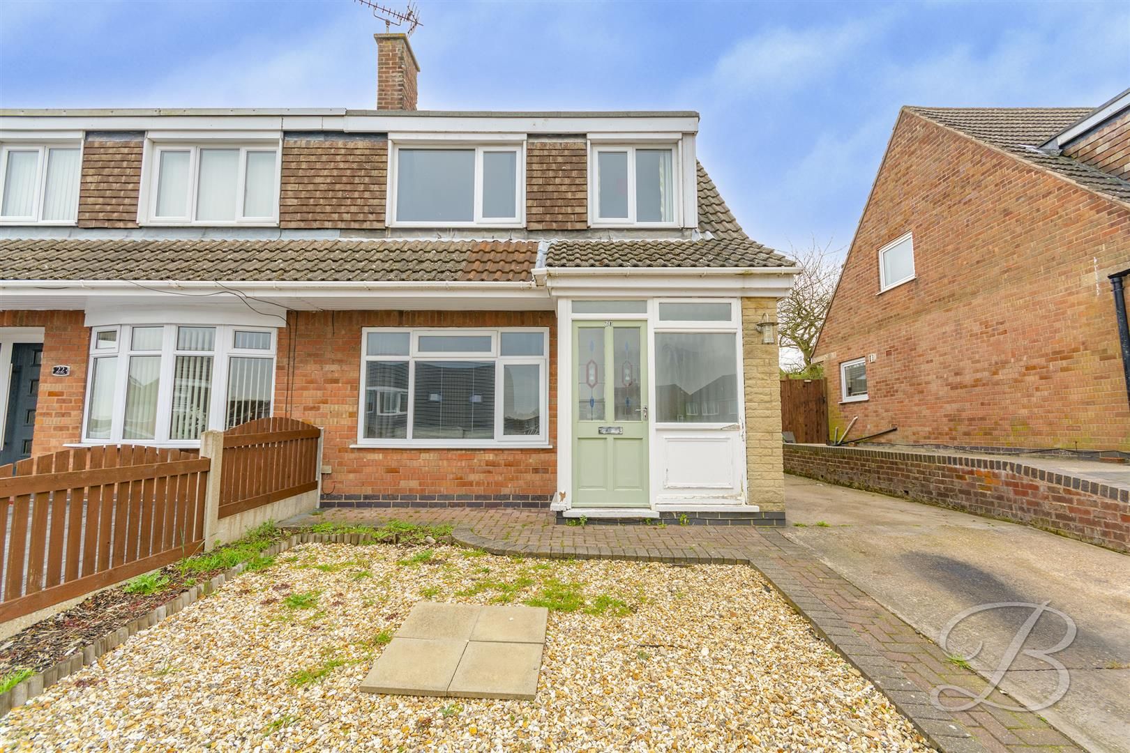 3 bed semidetached house for sale in Gorse Avenue, Mansfield NG18 Zoopla