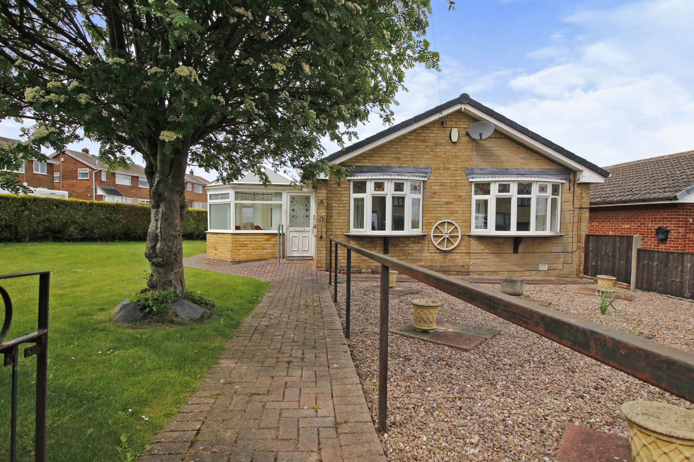 3 bed bungalow for sale in Ranworth Road, Bramley, Rotherham, South