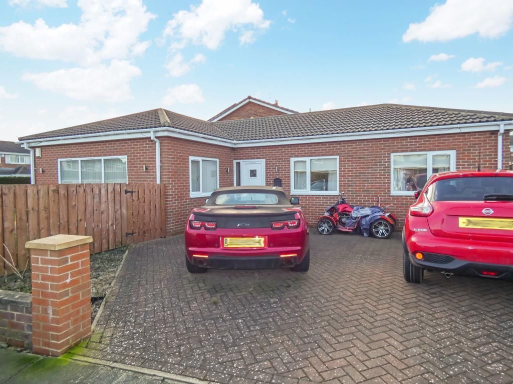 2 bed bungalow for sale in Ringway, Choppington NE62 Zoopla