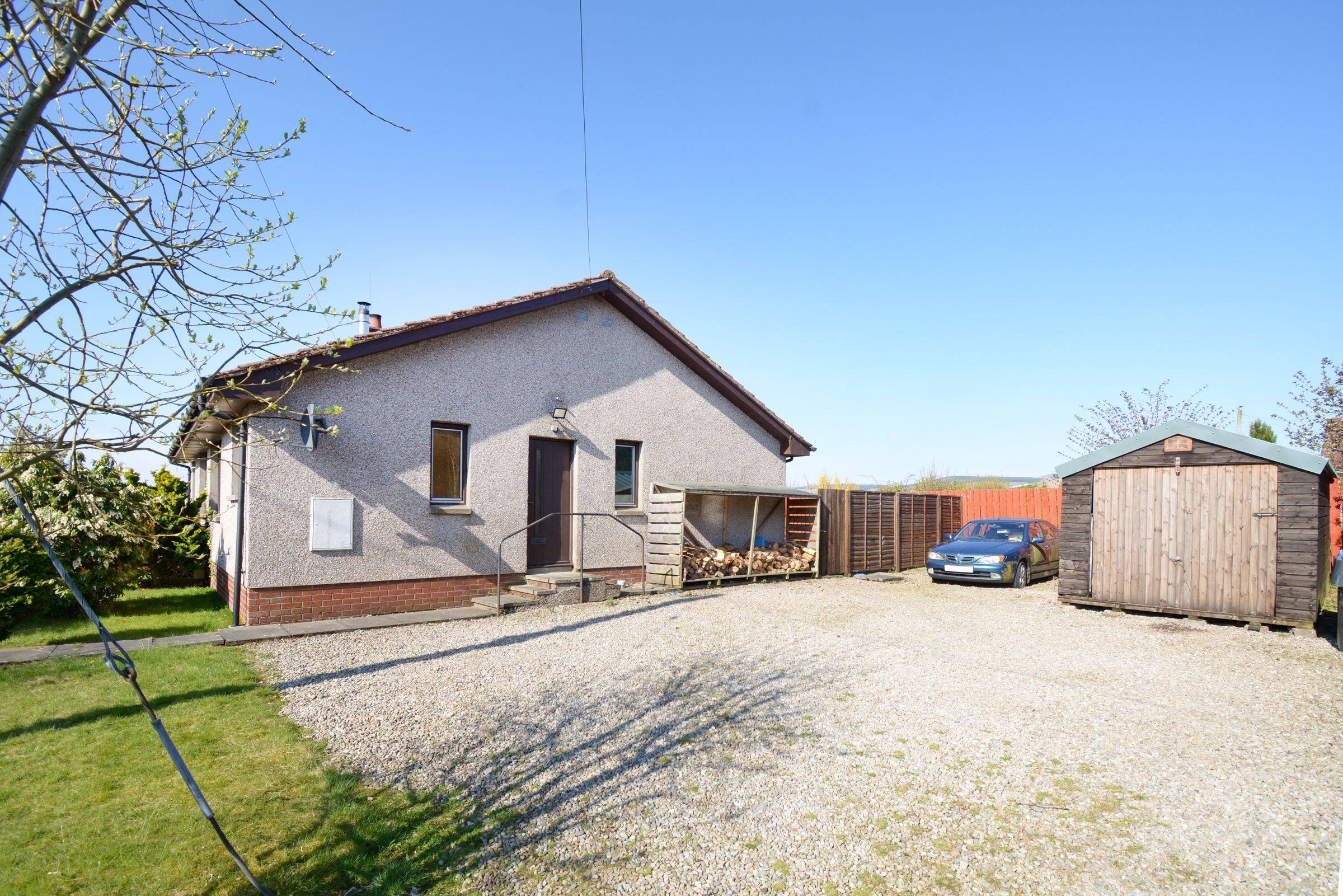 2 bed bungalow for sale in Fettercairn, Laurencekirk AB30 Zoopla