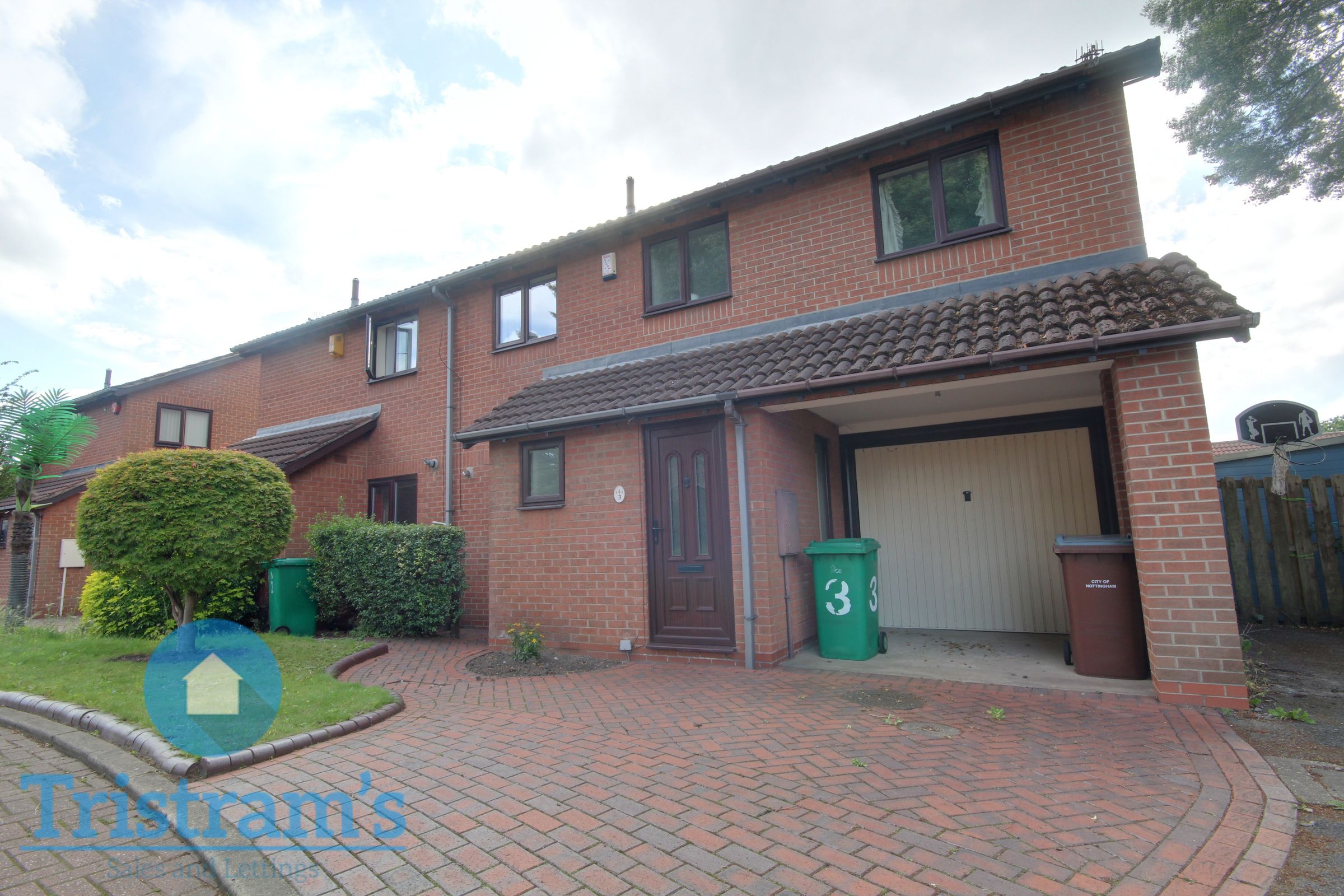 Rock Court, Nottingham NG6