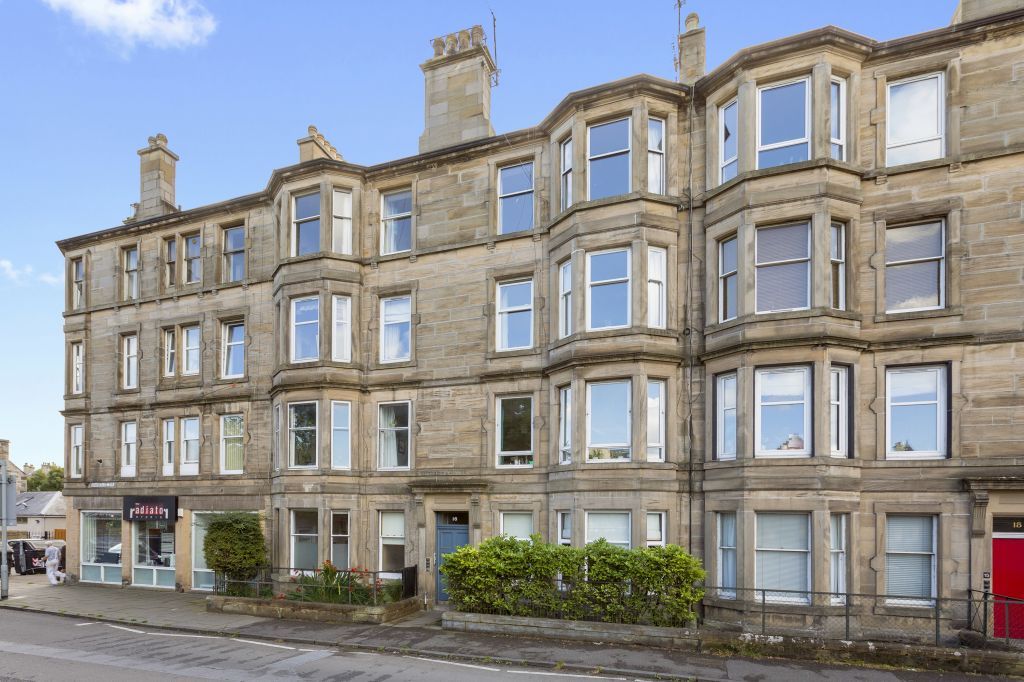 16/4 Chancelot Terrace, Trinity, Edinburgh EH6
