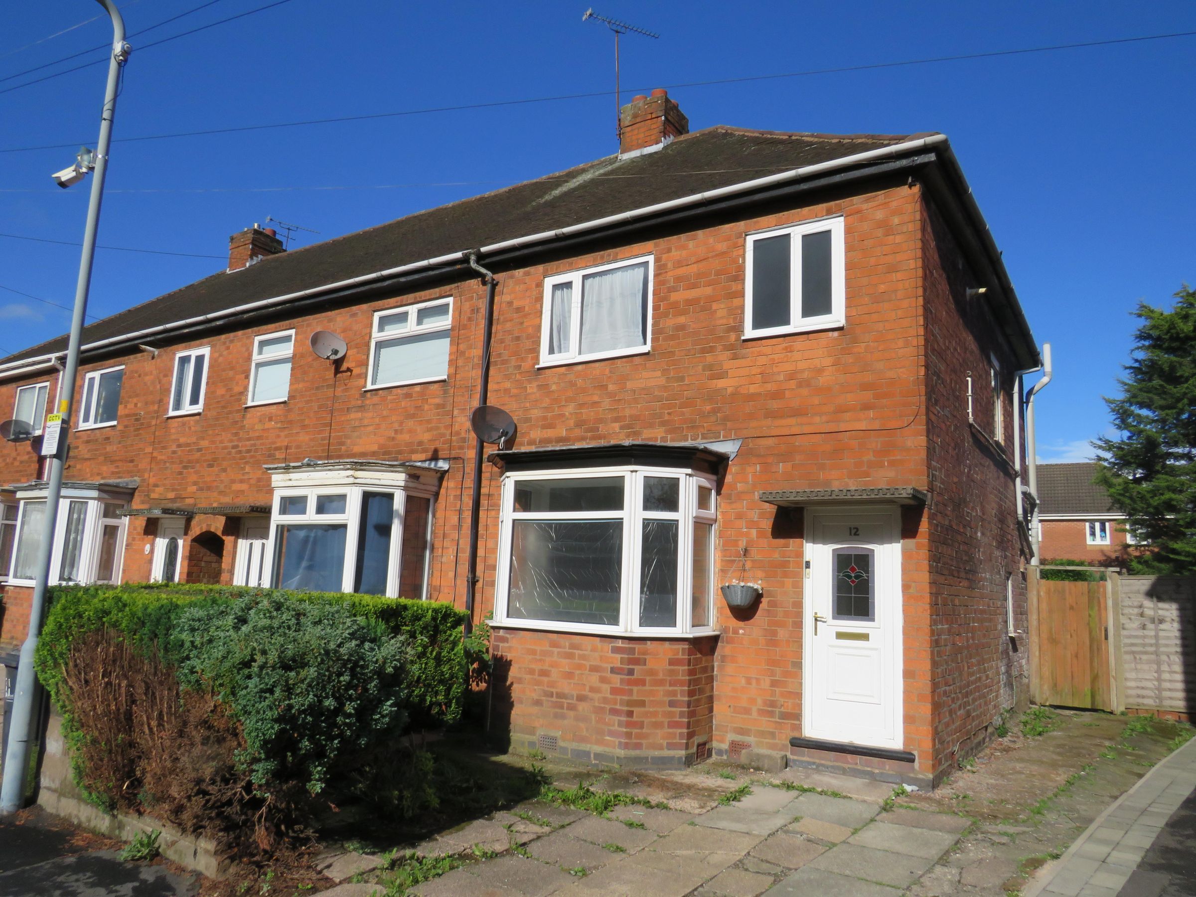 3 bed property to rent in St. Michaels Crescent, Oldbury B69 Zoopla