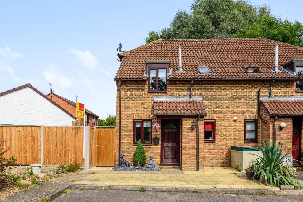 1 bed end terrace house for sale in Lightwater, Surrey GU18 Zoopla