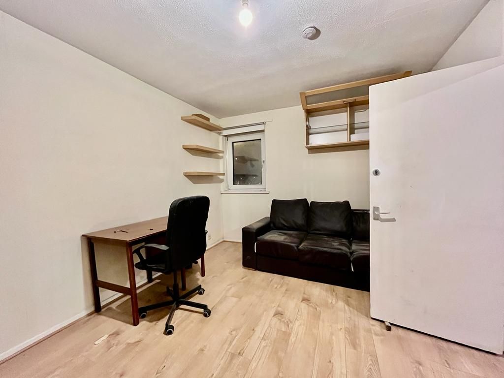 2 bed flat to rent in Eversholt Street, London NW1 Zoopla