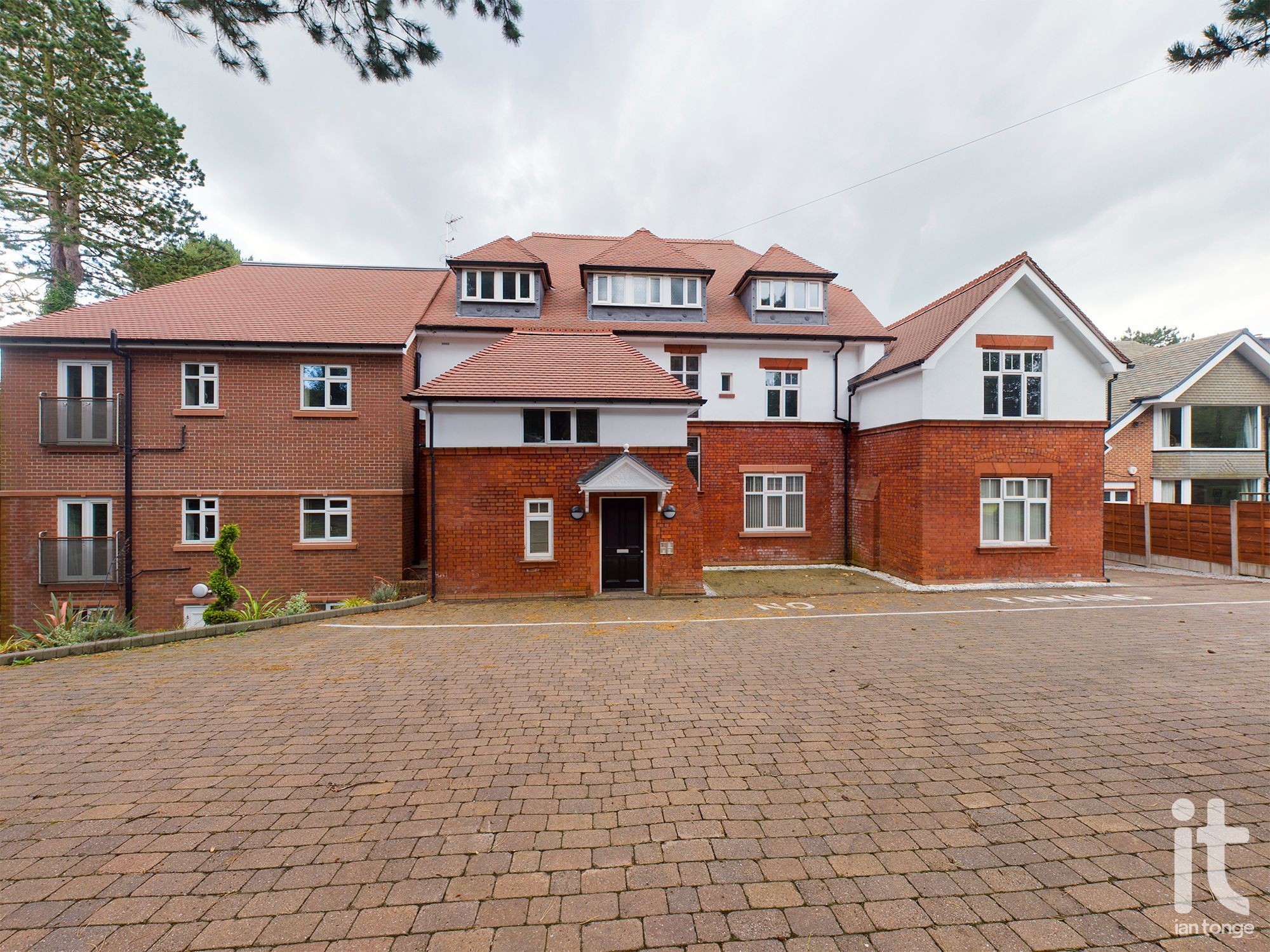 2 bed property for sale in Buxton Road West, Disley, Stockport SK12