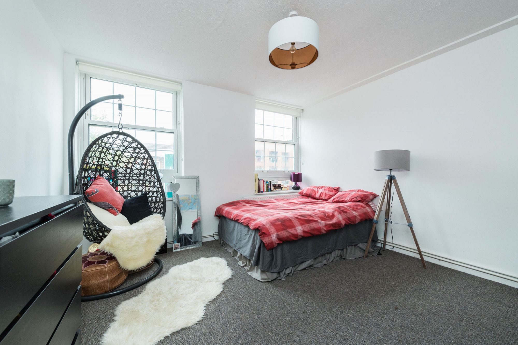 4 bed flat to rent in Gilbert House, Deptford, London SE8 Zoopla