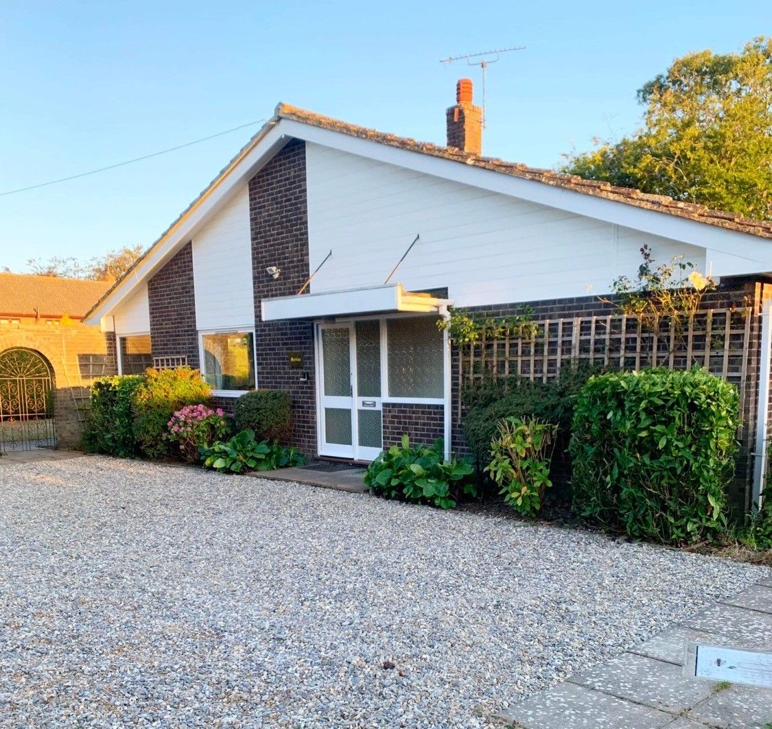 2 bed detached bungalow for sale in Winterton Road, Hemsby, Great