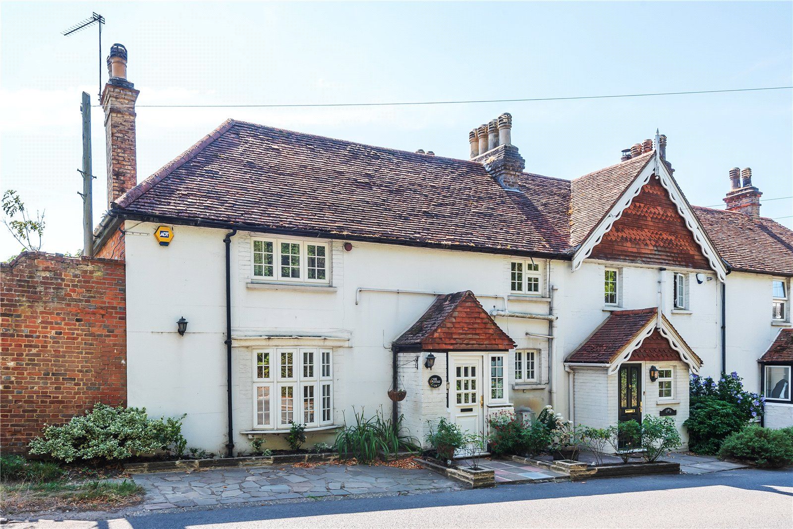 4 bed end terrace house for sale in Fulmer Road, Fulmer