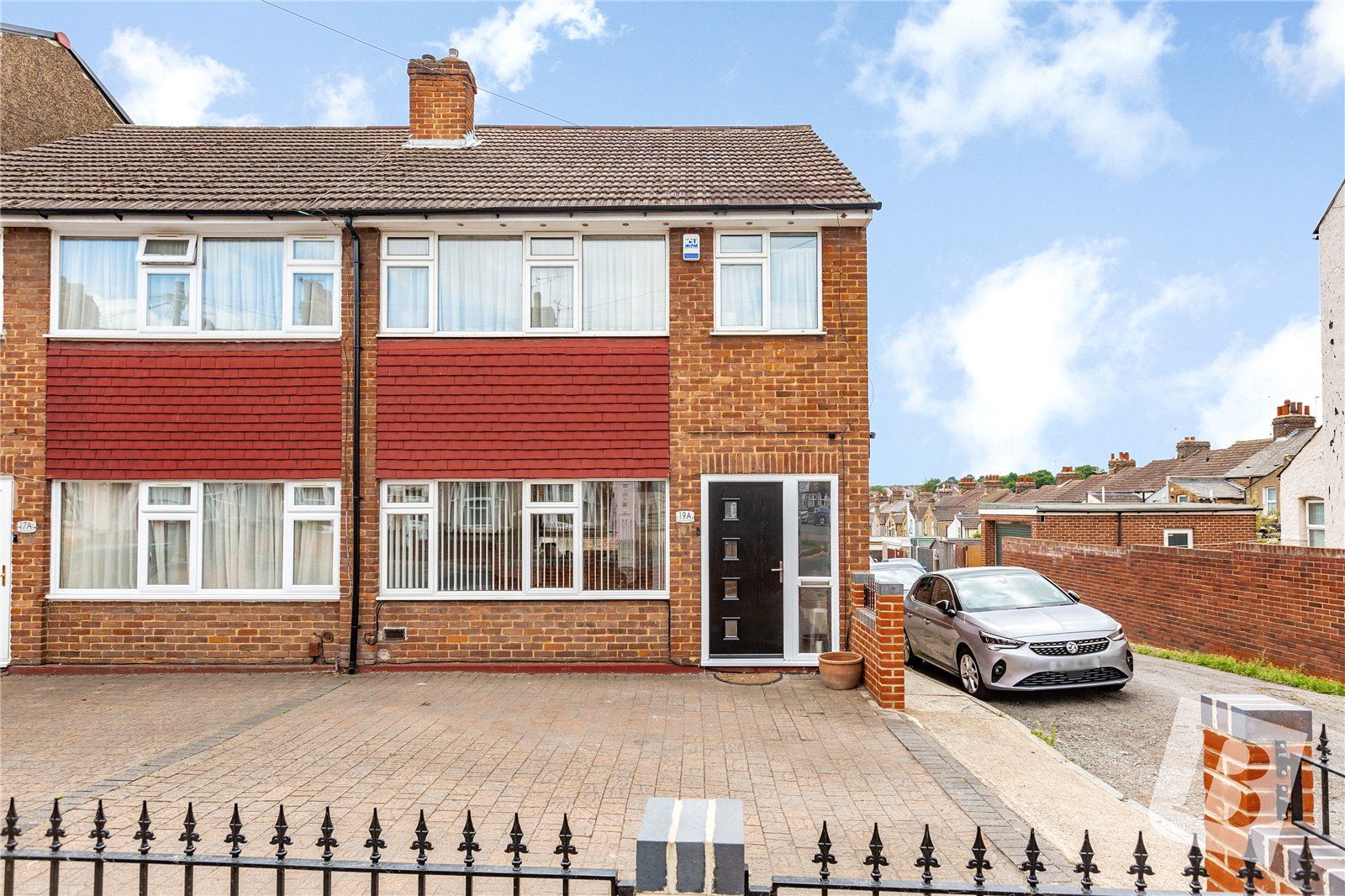4 bed semidetached house for sale in Dover Road East, Gravesend, Kent