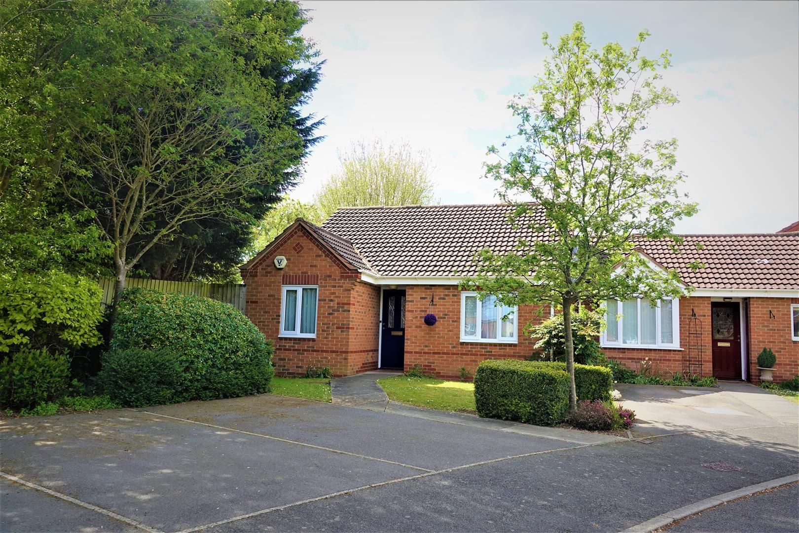 2 bed terraced bungalow for sale in Broughton Close, Anstey, Leicester
