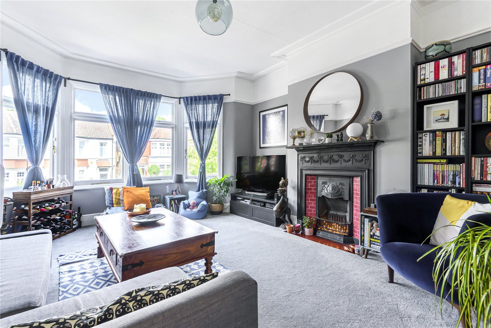 2 bed flat for sale in Ulleswater Road, Palmers Green, London N14 Zoopla