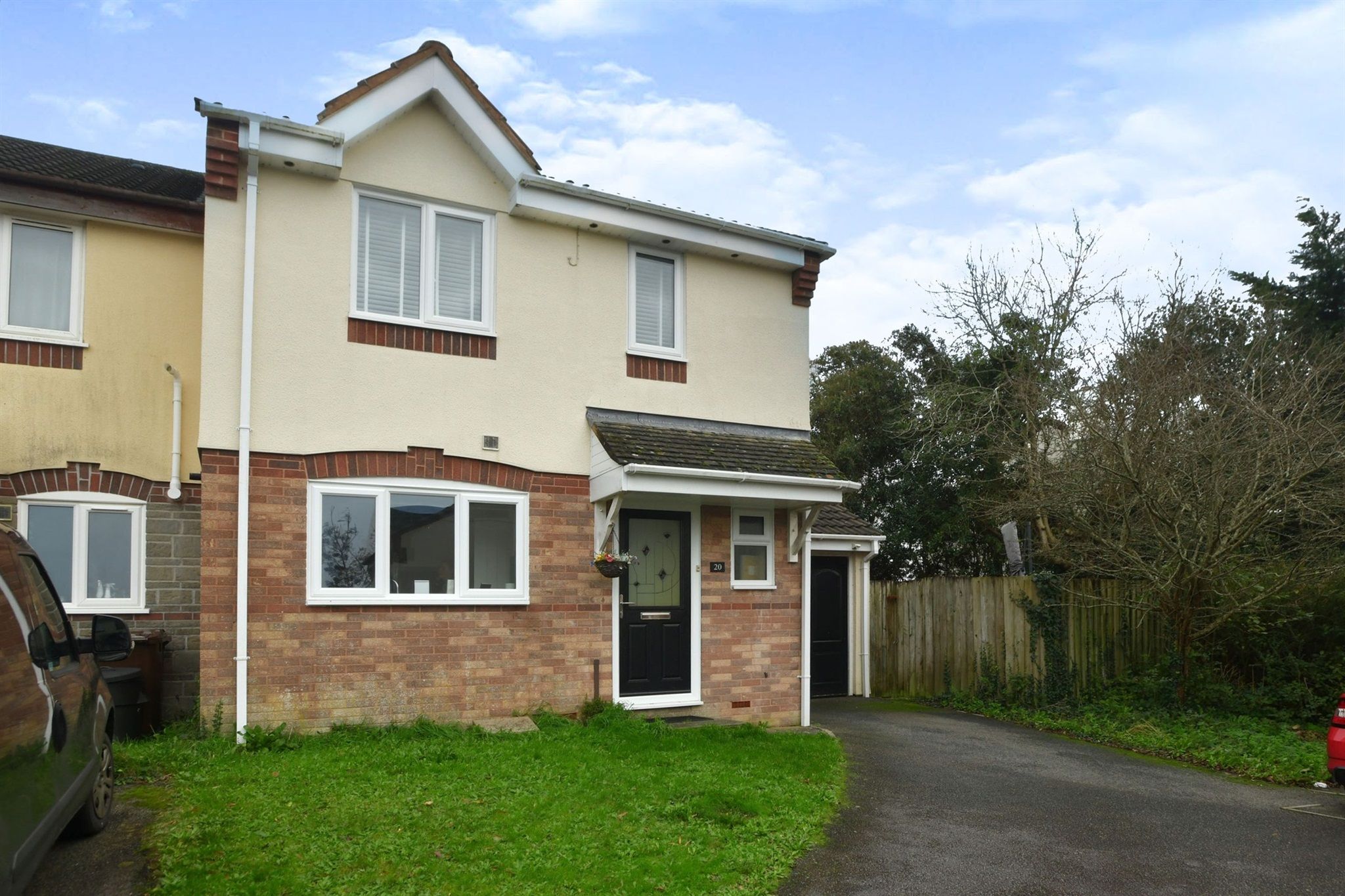 3 bed end terrace house for sale in Sycamore Road, Latchbrook, Saltash