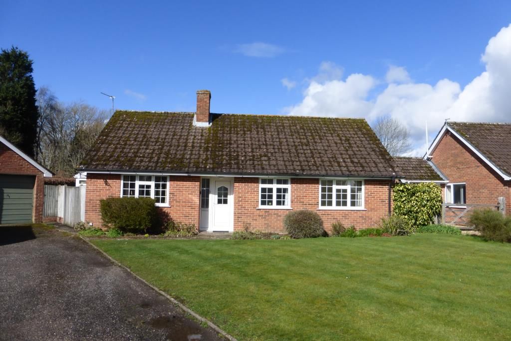 3 bed bungalow to rent in St. Andrews Close, Timsbury, Romsey SO51 Zoopla