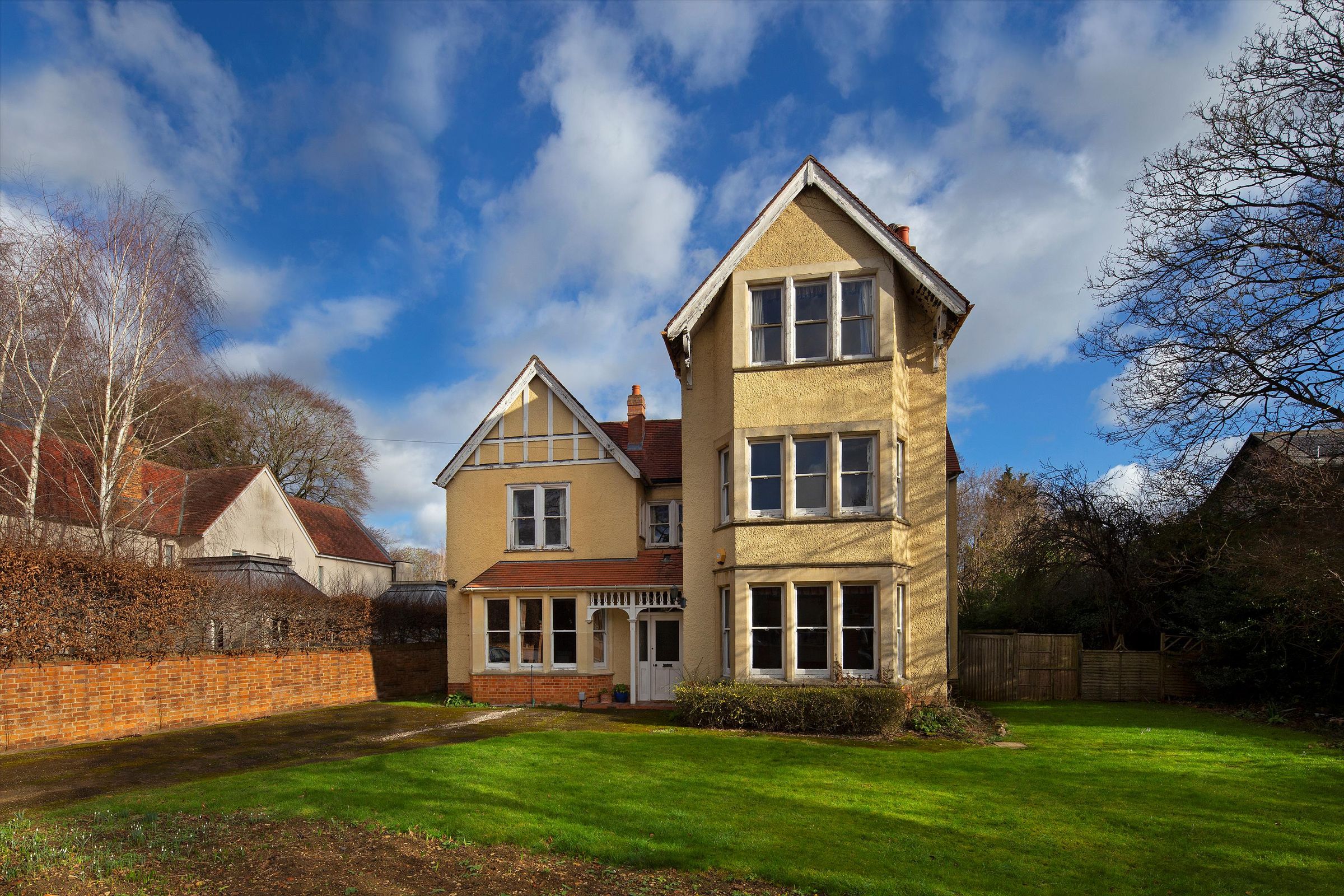6 bed detached house for sale in Charlbury Road, Oxford, Oxfordshire
