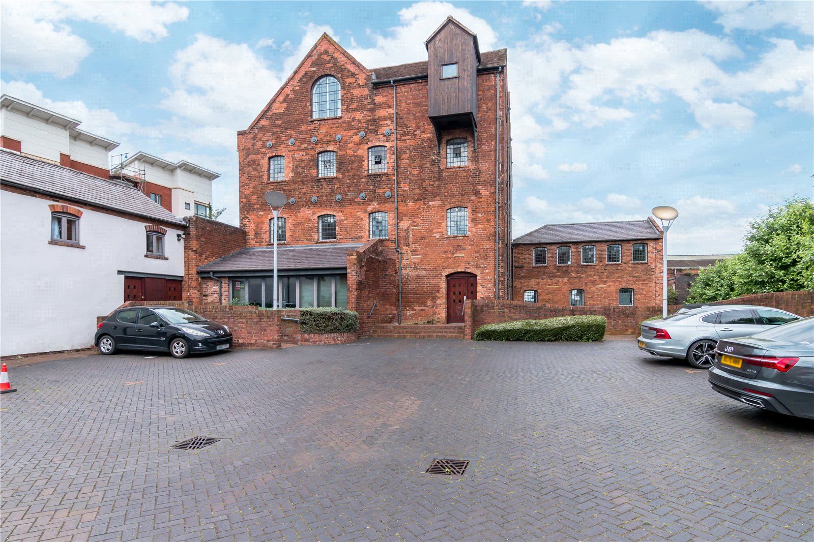 Albion Street, City Centre, Wolverhampton, West Midlands WV1  