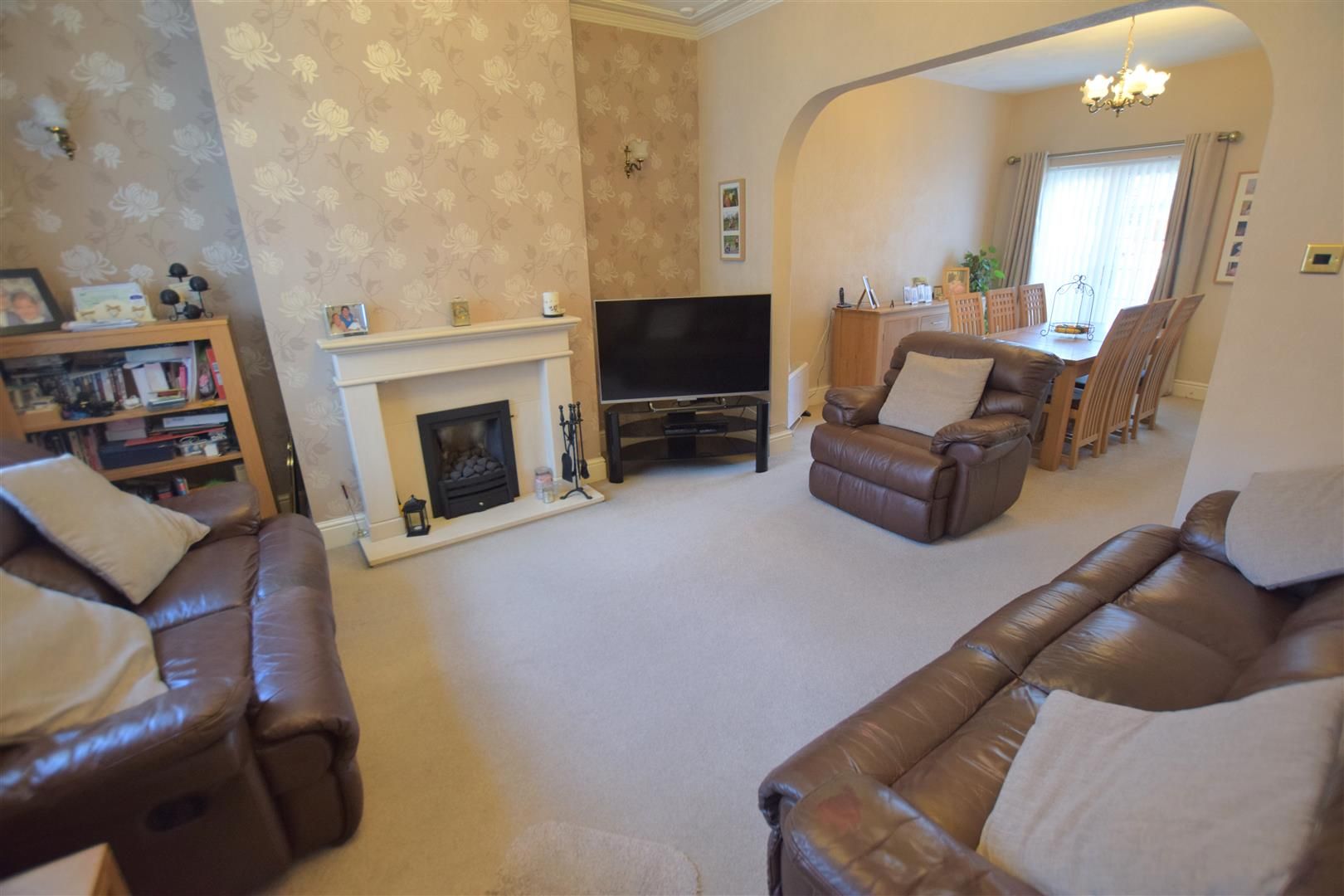 2 bed terraced house for sale in Smallshaw Lane, AshtonUnderLyne OL6 Zoopla
