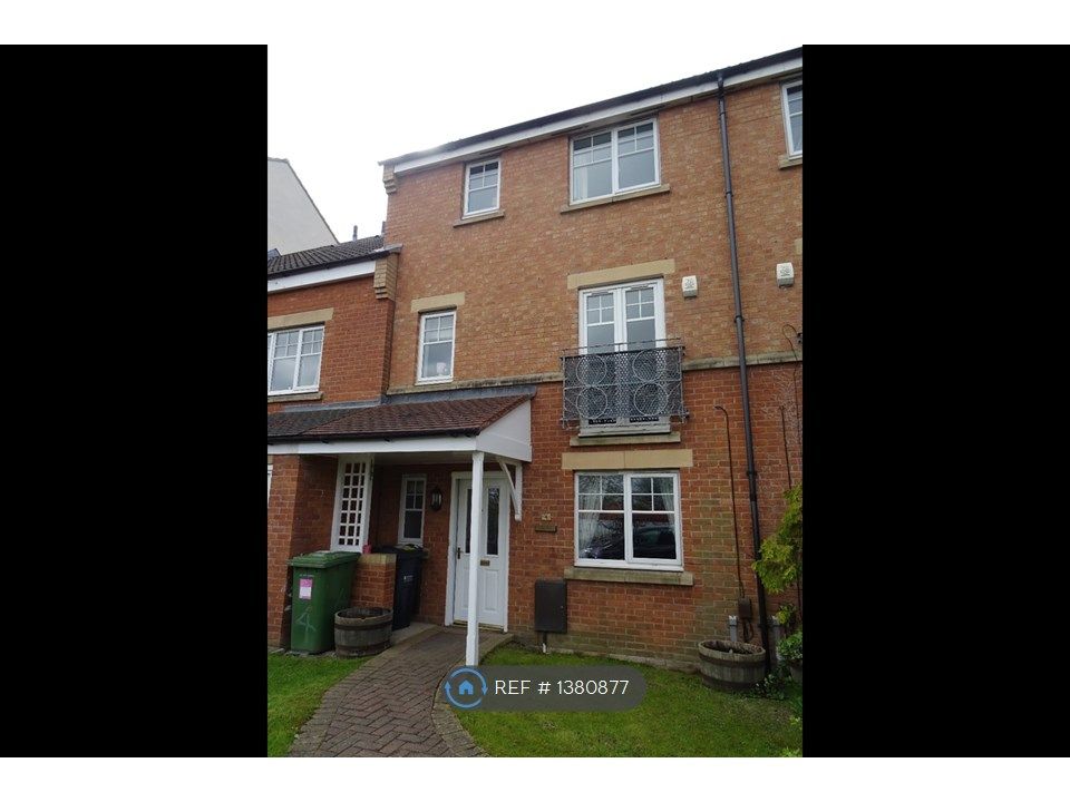 4 bed terraced house to rent in St James Village, Gateshead NE8 Zoopla