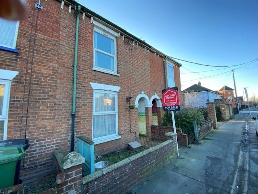 3 bed terraced house for sale in 55 Victoria Road, Diss, Norfolk IP22