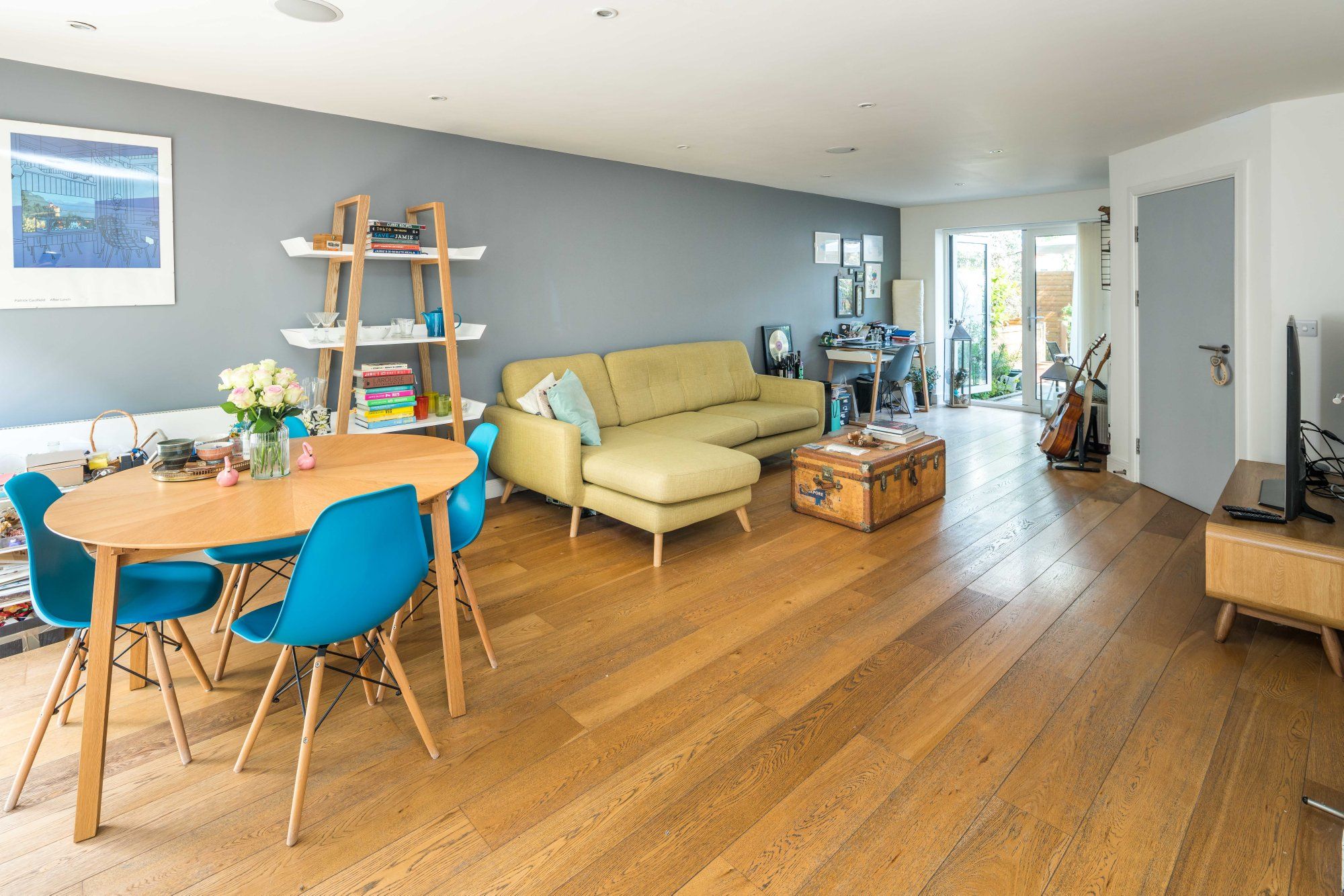 Laurel Mews London SE5  