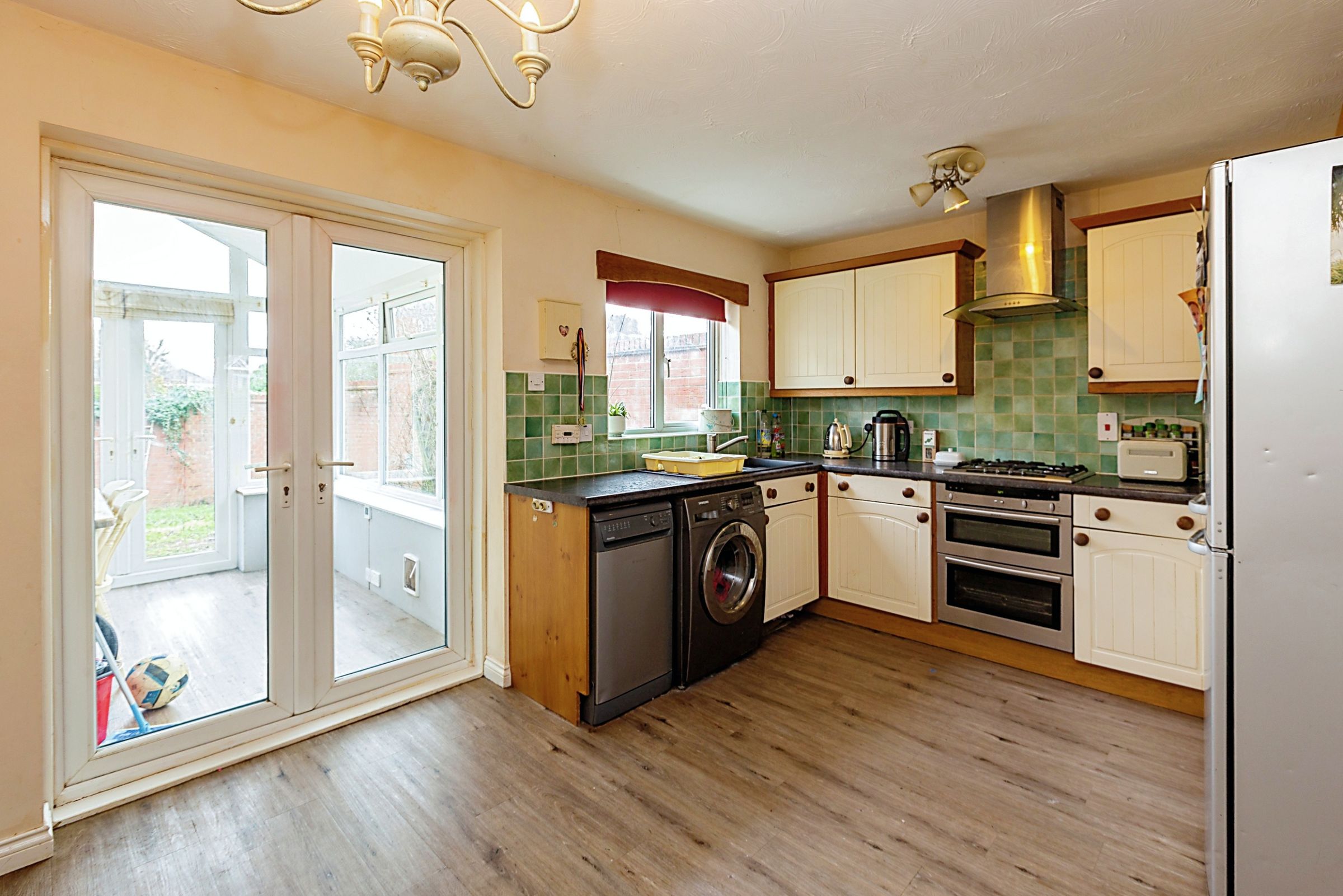 3 bed detached house for sale in Embleton Way, Buckingham MK18 Zoopla